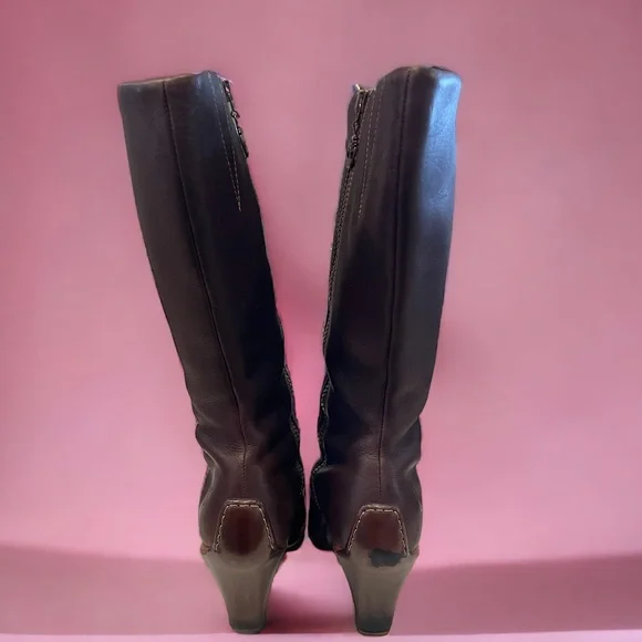 Timberland Woman’s Boots - Picture 2 of 6